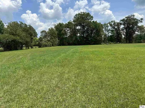 7286 Bayou Dr, Sterlington, LA 71280