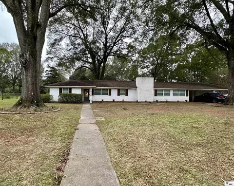 716 Lakeshore Dr, Monroe, LA 71203
