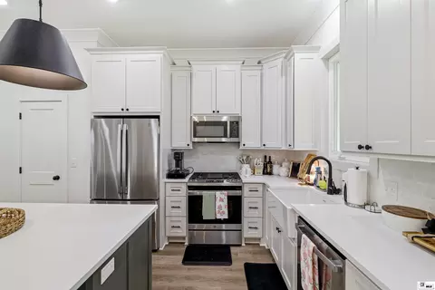 Kitchen - 129 Mount Harmony Church Rd, Ruston, LA 71270 photo 2 of 5