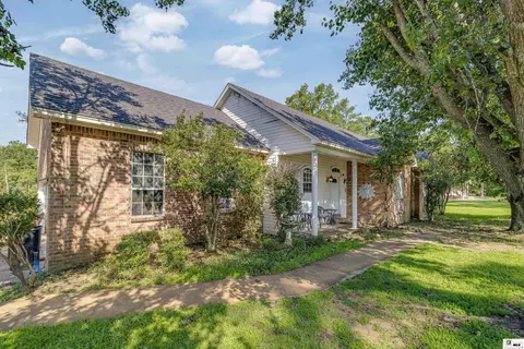 305 Bayou Oaks Dr, Monroe, LA 71203