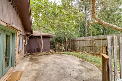 Exterior - 1800 Bittersweet Ave, Ruston, LA 71270 photo 2 of 6