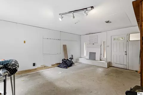 Living - 1800 Bittersweet Ave, Ruston, LA 71270 photo 2 of 3