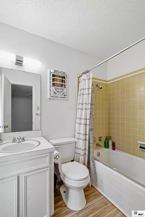 Bath - 1800 Bittersweet Ave, Ruston, LA 71270 photo 5 of 5
