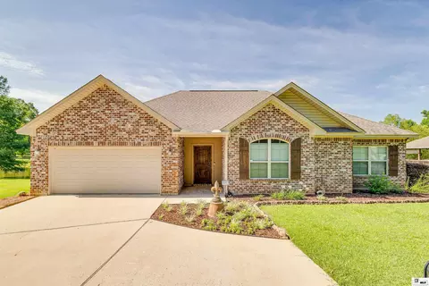 994 Brownlee Rd, Calhoun, LA 71225