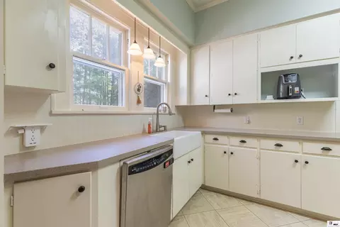 Kitchen - 3163 Highway 33, Ruston, LA 71270 photo 1 of 3
