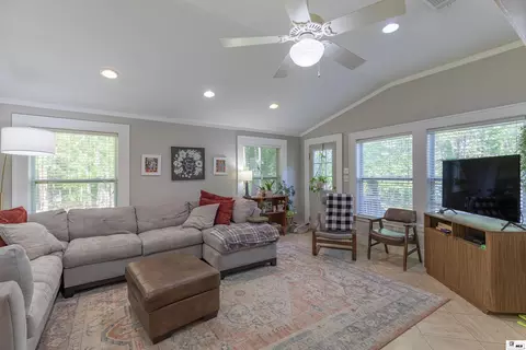 Living - 3163 Highway 33, Ruston, LA 71270 photo 3 of 3