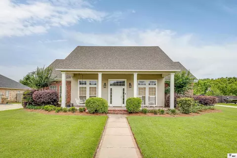 424 E Frenchmans Bend Rd, Monroe, LA 71203