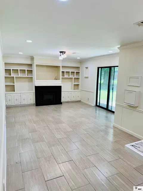 2008 S 6th St, Monroe, LA 71202 photo 2