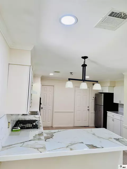 2008 S 6th St, Monroe, LA 71202 photo 3