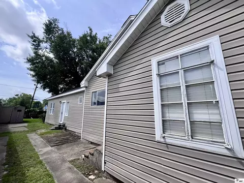 Exterior - 706 Bres Ave, Monroe, LA 71201 photo 4 of 4