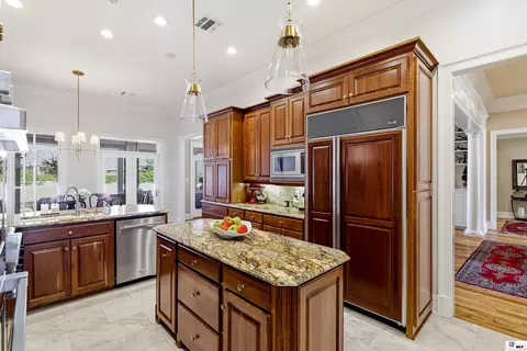 Kitchen - 4 Melrose Ct, Monroe, LA 71203 photo 1 of 5