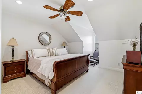 Bedroom - 4 Melrose Ct, Monroe, LA 71203 photo 4 of 4