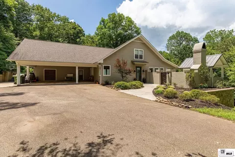 209 Jefferson Oaks Dr, Ruston, LA 71270