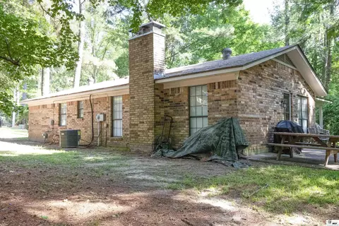Exterior - 1610 Furman St, Ruston, LA 71270 photo 4 of 6