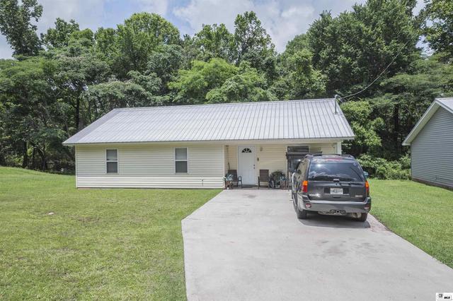 201 Parvin Dr, Bastrop, LA 71220