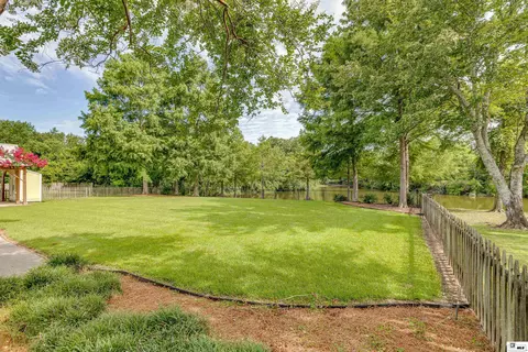 Exterior - 2907 Deborah Dr, Monroe, LA 71201 photo 9 of 10