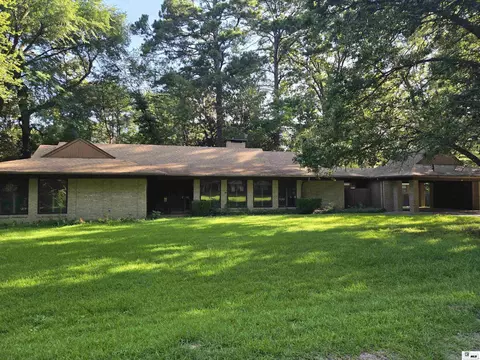 420 Anna Lee Ln, Bastrop, LA 71220