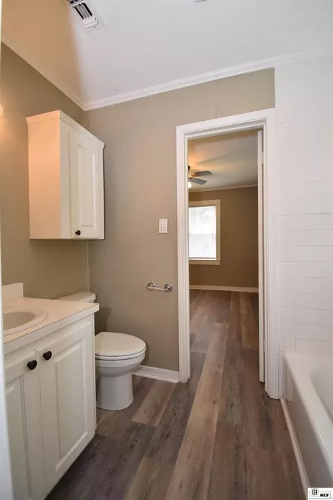 Bath - 1521 Cooktown Rd, Ruston, LA 71270 photo 1 of 1