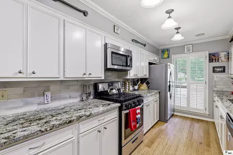 Kitchen - 1600 Madera St, Ruston, LA 71270 photo 2 of 2