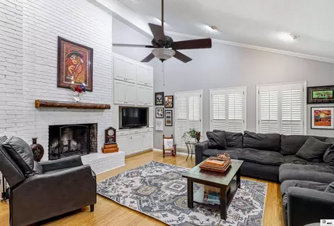 Living - 1600 Madera St, Ruston, LA 71270 photo 2 of 4