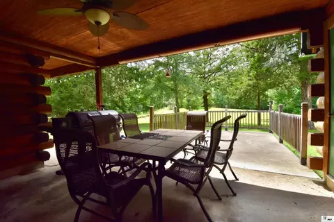 Exterior - 4926 Highway 145, Choudrant, LA 71227 photo 6 of 6