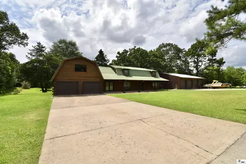 Exterior - 4926 Highway 145, Choudrant, LA 71227 photo 3 of 6