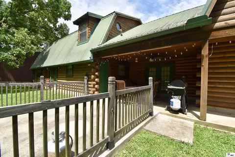 Exterior - 4926 Highway 145, Choudrant, LA 71227 photo 5 of 6