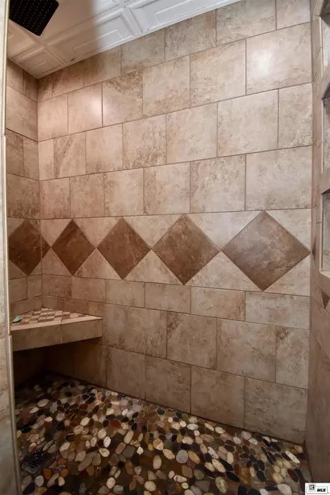 Bath - 4926 Highway 145, Choudrant, LA 71227 photo 2 of 6