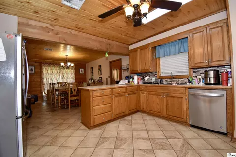 Kitchen - 4926 Highway 145, Choudrant, LA 71227 photo 3 of 3