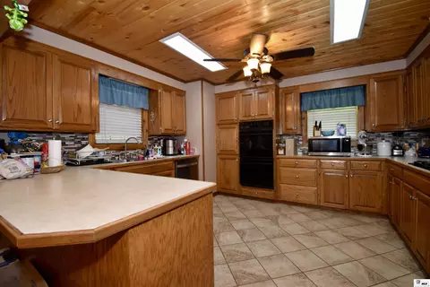 Kitchen - 4926 Highway 145, Choudrant, LA 71227 photo 1 of 3