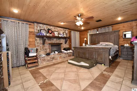 Bedroom - 4926 Highway 145, Choudrant, LA 71227 photo 1 of 9