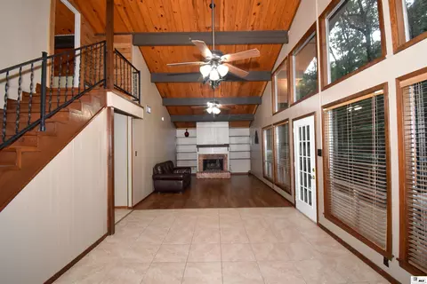 Living - 333 Hodges Rd, Ruston, LA 71270 photo 3 of 4