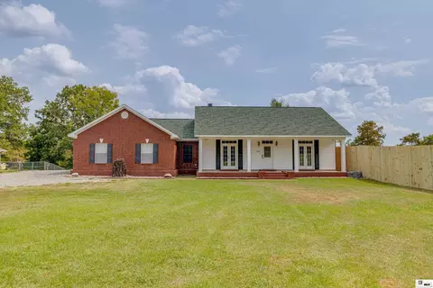 7058 Eastlake Rd, Sterlington, LA 71280