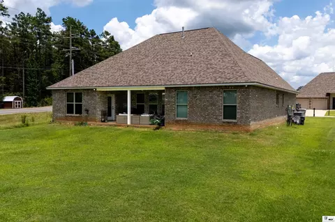 Exterior - 100 Pine Lake Rd, Calhoun, LA 71225 photo 2 of 4