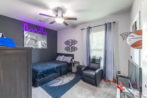 Bedroom - 100 Pine Lake Rd, Calhoun, LA 71225 photo 3 of 5