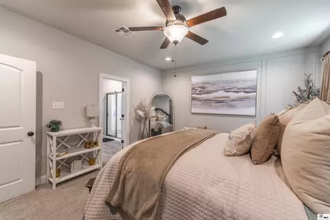 Bedroom - 100 Pine Lake Rd, Calhoun, LA 71225 photo 2 of 5