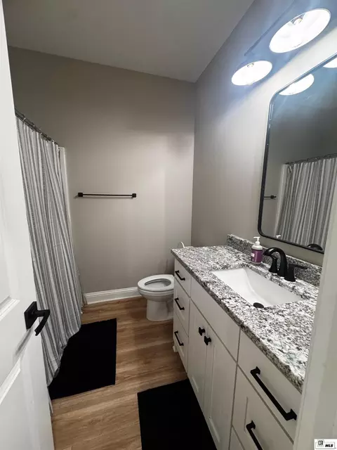 Bath - 273 Oak Alley Dr, Ruston, LA 71270 photo 3 of 3