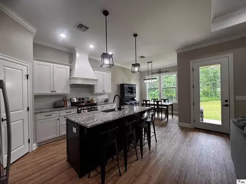 Kitchen - 273 Oak Alley Dr, Ruston, LA 71270 photo 1 of 2