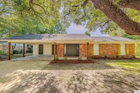 818 E Rimes Cir, Monroe, LA 71201 photo 1