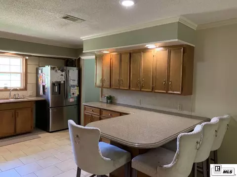 Kitchen - 102 Belle Haven Dr, Ruston, LA 71270 photo 2 of 3