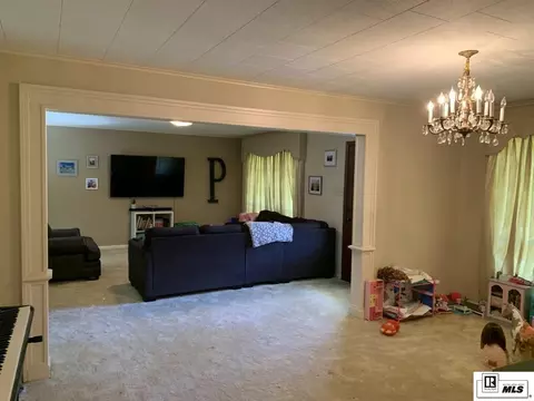 Living - 102 Belle Haven Dr, Ruston, LA 71270 photo 2 of 4
