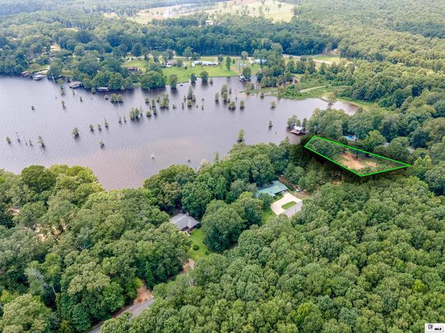 000 Lakeview Dr, Farmerville, LA 71241
