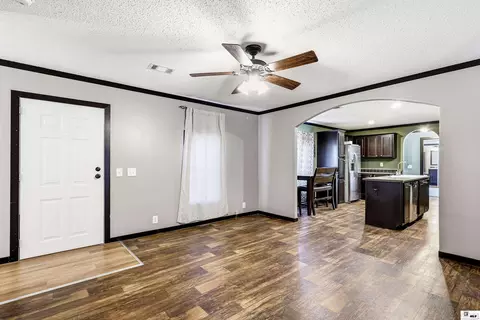 Entry Way - 355 Mountain Rd, Amity, AR 71921 photo 2 of 2