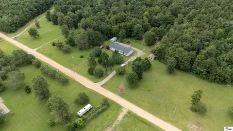 View/Area - 7796 Jackson Dr, Collinston, LA 71229 photo 3 of 6