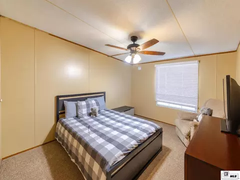 Bedroom - 7796 Jackson Dr, Collinston, LA 71229 photo 2 of 4