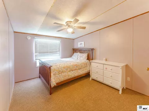 Bedroom - 7796 Jackson Dr, Collinston, LA 71229 photo 4 of 4