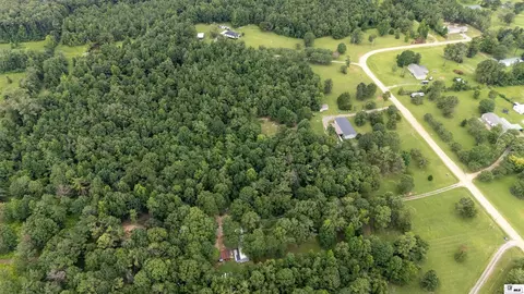 View/Area - 7796 Jackson Dr, Collinston, LA 71229 photo 4 of 6