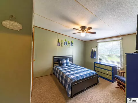 Bedroom - 7796 Jackson Dr, Collinston, LA 71229 photo 3 of 4
