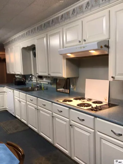 Kitchen - 1853 Thomas St, Marion, LA 71260 photo 7 of 7