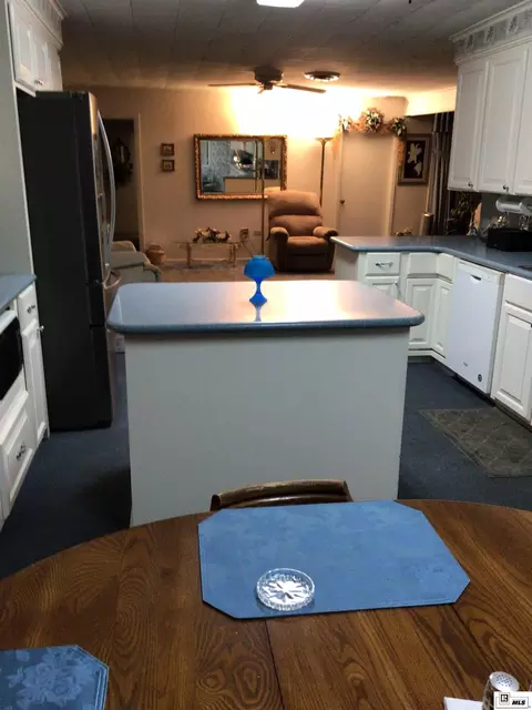 Kitchen - 1853 Thomas St, Marion, LA 71260 photo 5 of 7